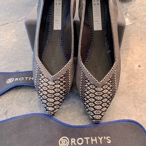 Rothy’s Black & White Python Point Flats